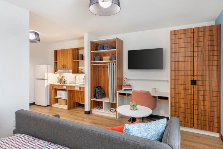 Uptown Suites Smyrna: Your Complete Guide to Extended Stay Living